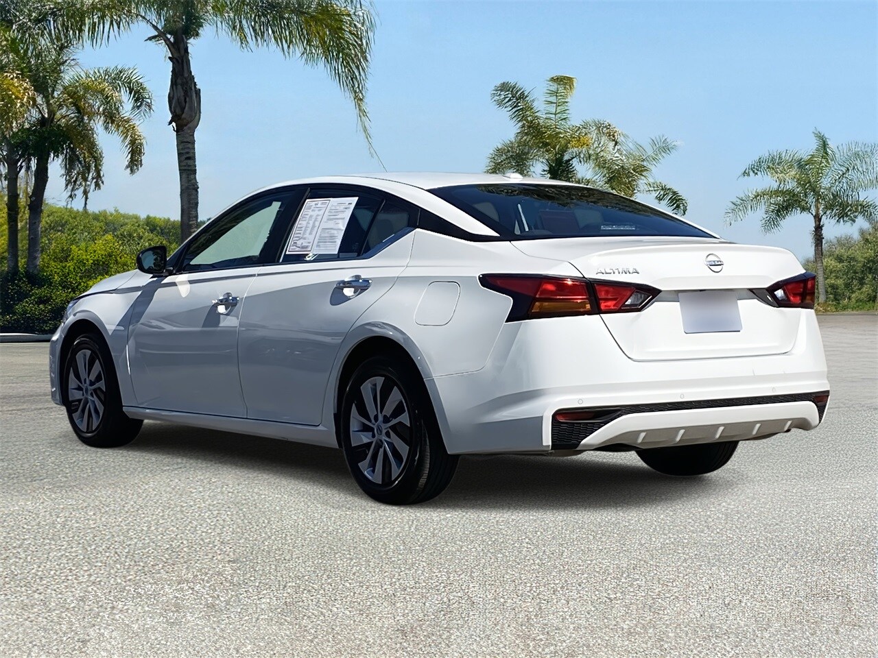 2025 Nissan Altima 2.5 S photo 2