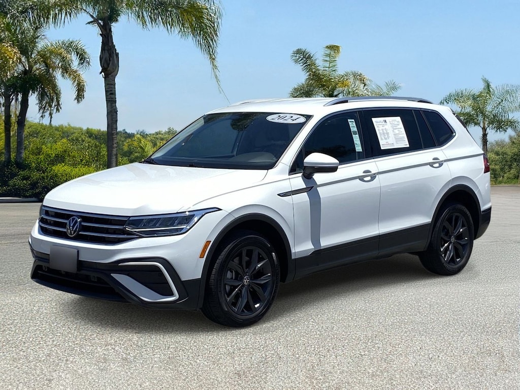 Used 2024 Volkswagen Tiguan 2.0T SE SUV