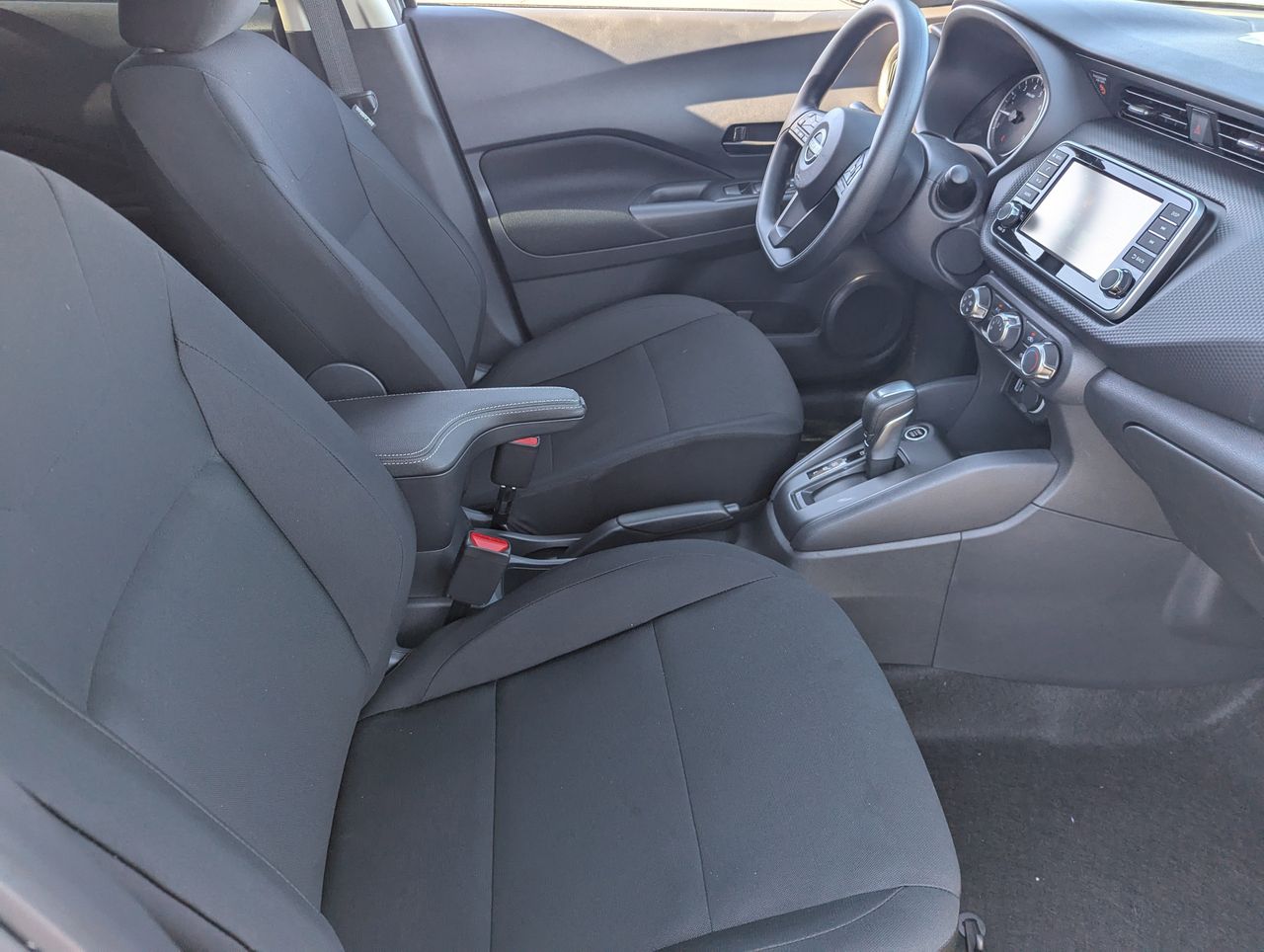 2025 Nissan KICKS PLAY Base - Photo 26