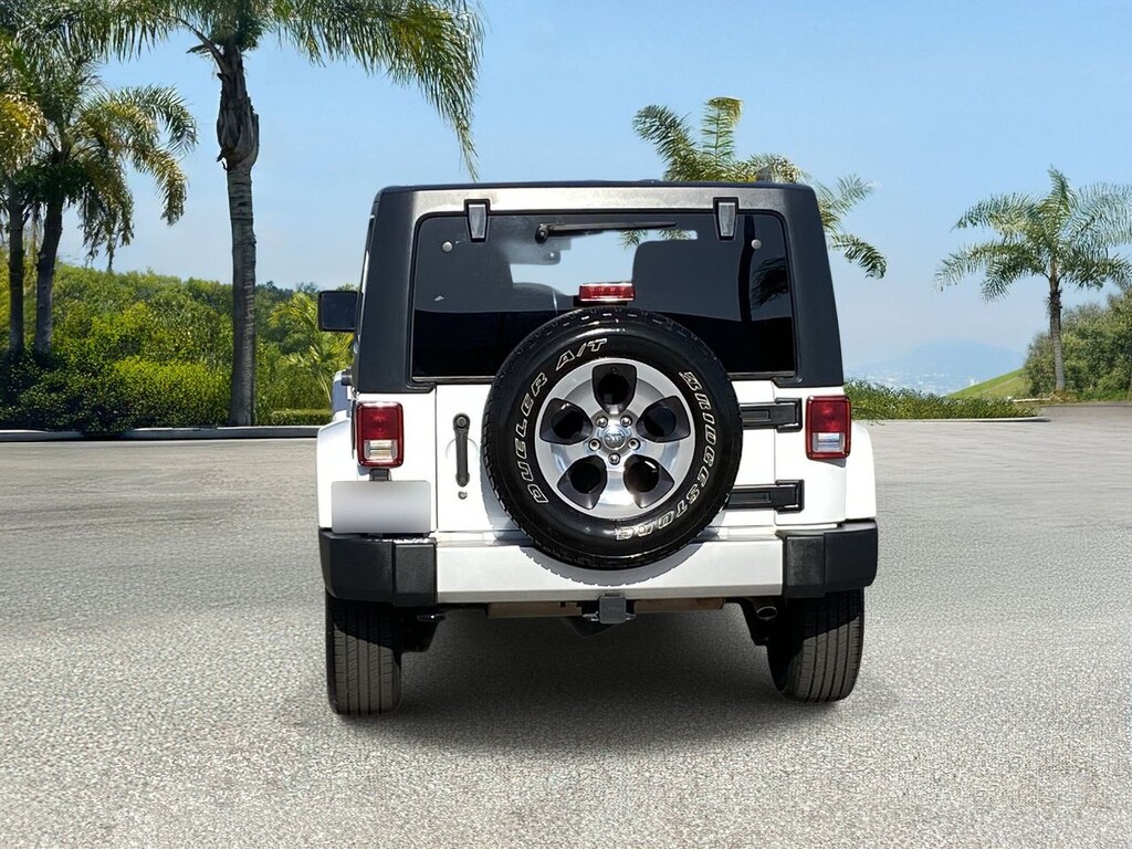 Used 2018 Jeep Wrangler JK Unlimited Sahara SUV