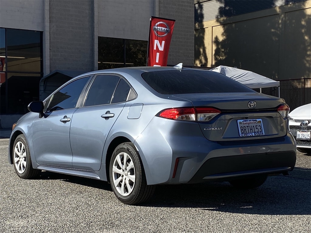 Used 2020 Toyota Corolla LE Sedan