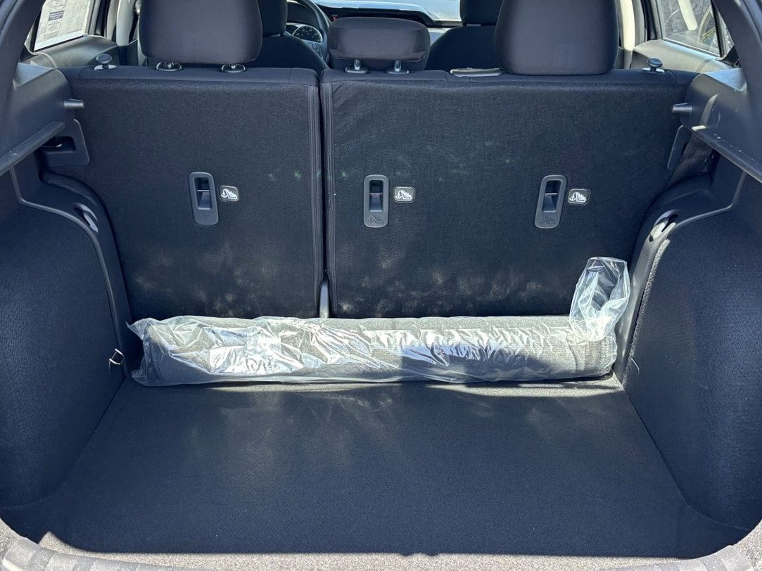 2025 Nissan KICKS PLAY Base - Photo 15