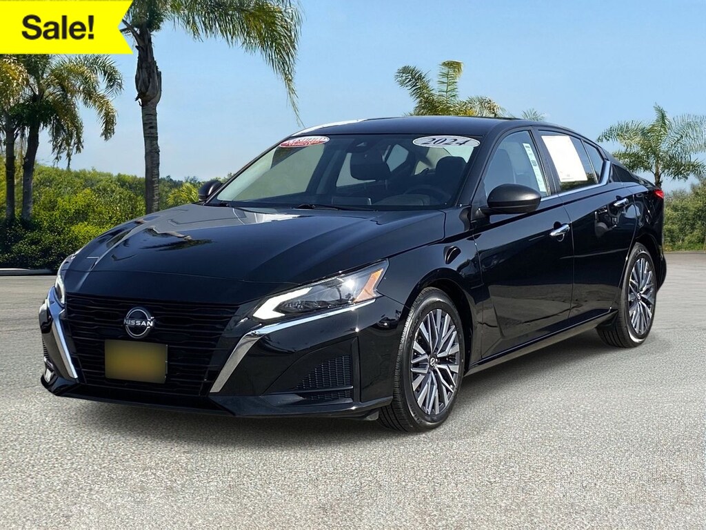 Certified 2024 Nissan