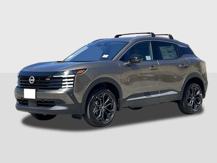 2026 Nissan Kicks SR SUV