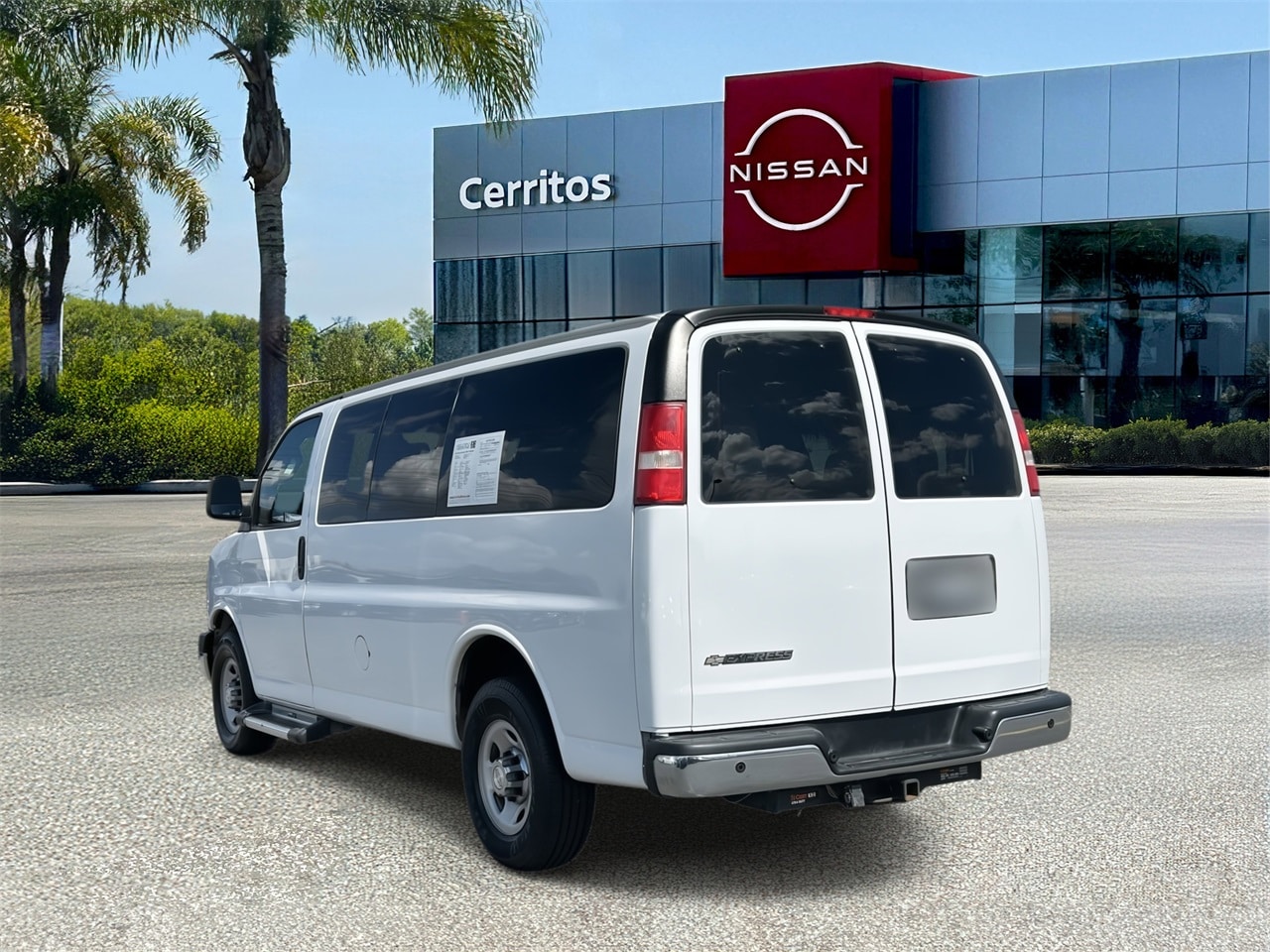 Used 2017 Chevrolet Express Passenger LS with VIN 1GBWGFFG6H1204986 for sale in Cerritos, CA