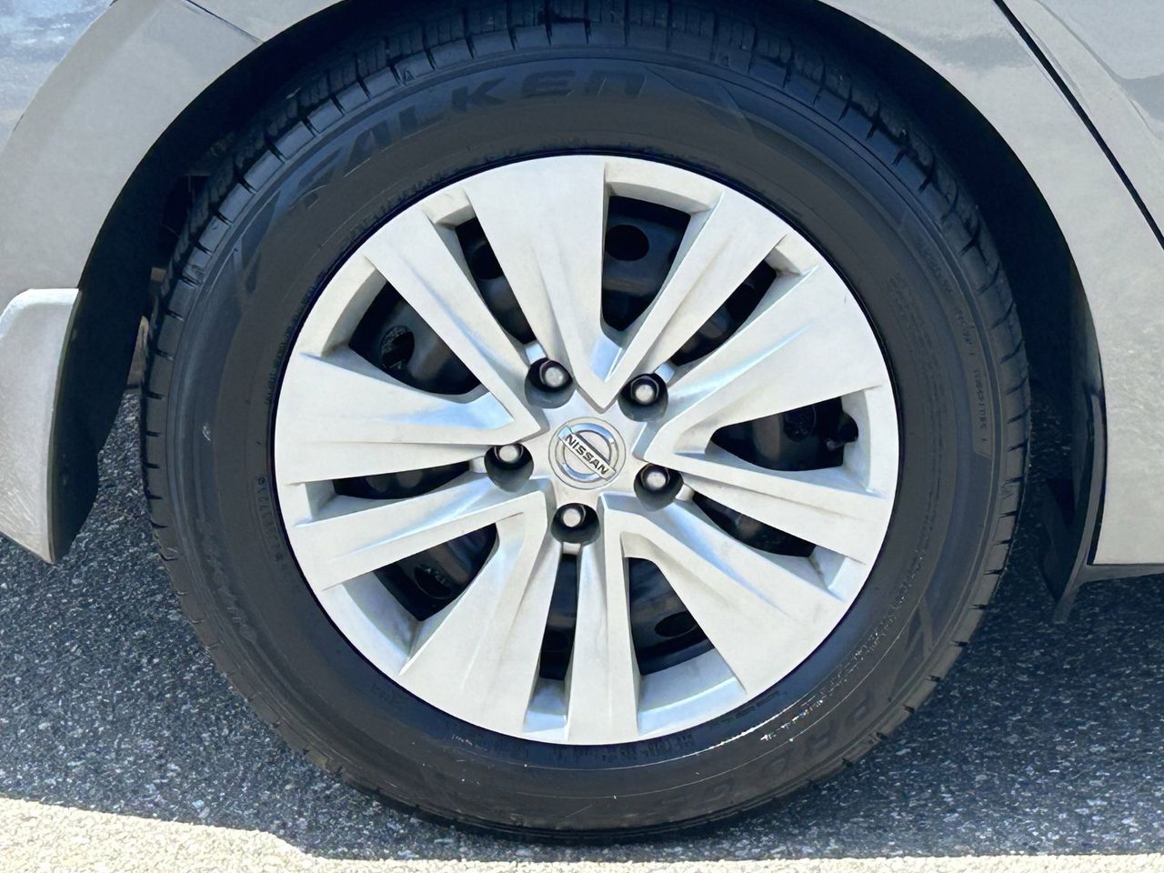 2021 Nissan Sentra S photo 3