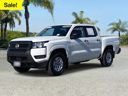 2025 Nissan Frontier S Truck Crew Cab
