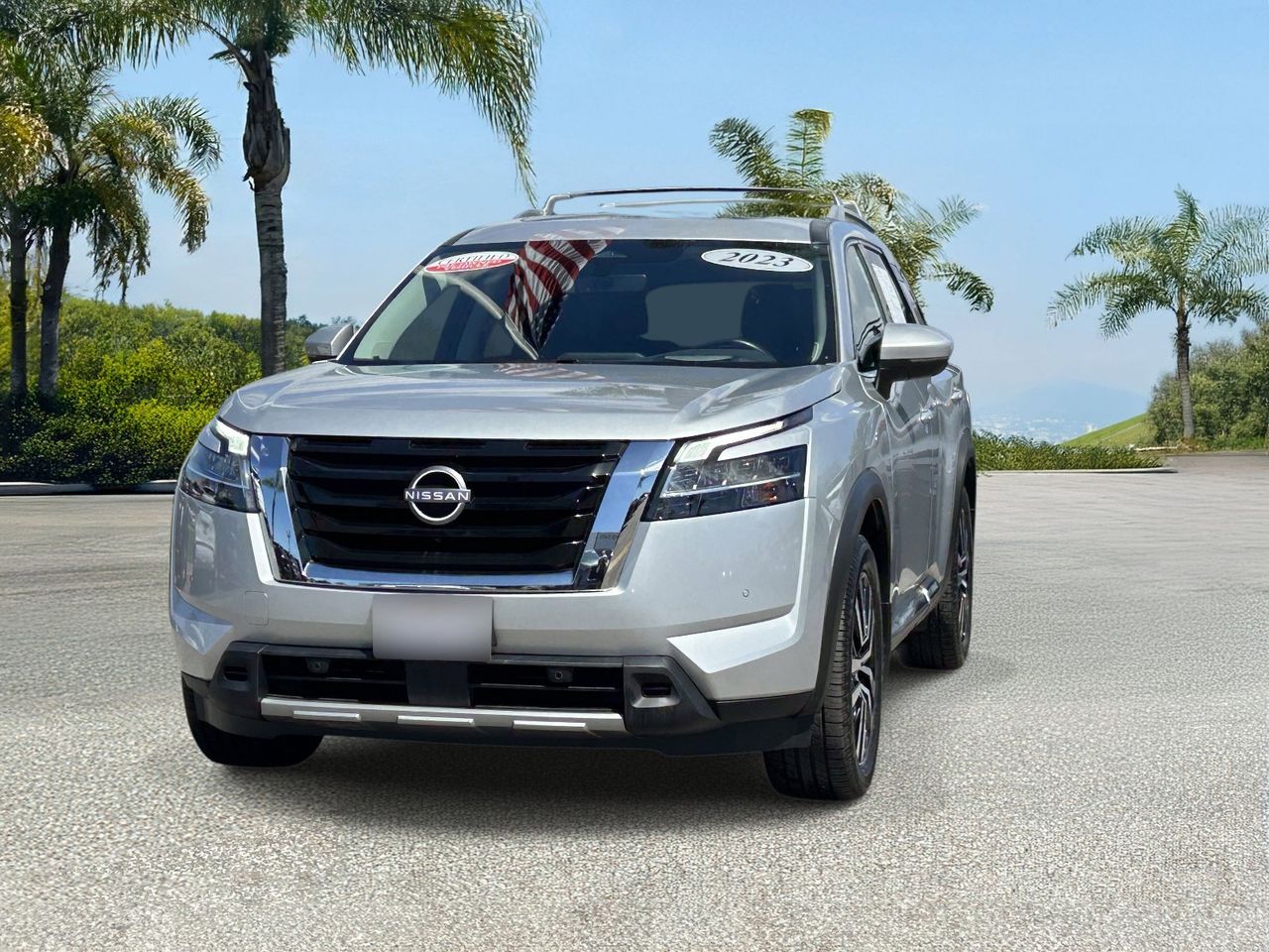 2023 Nissan Pathfinder Platinum photo 6