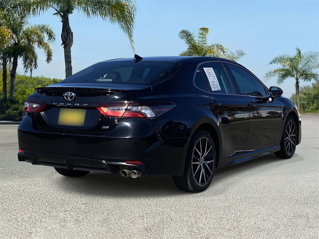 Used 2023 Toyota Camry SE Sedan