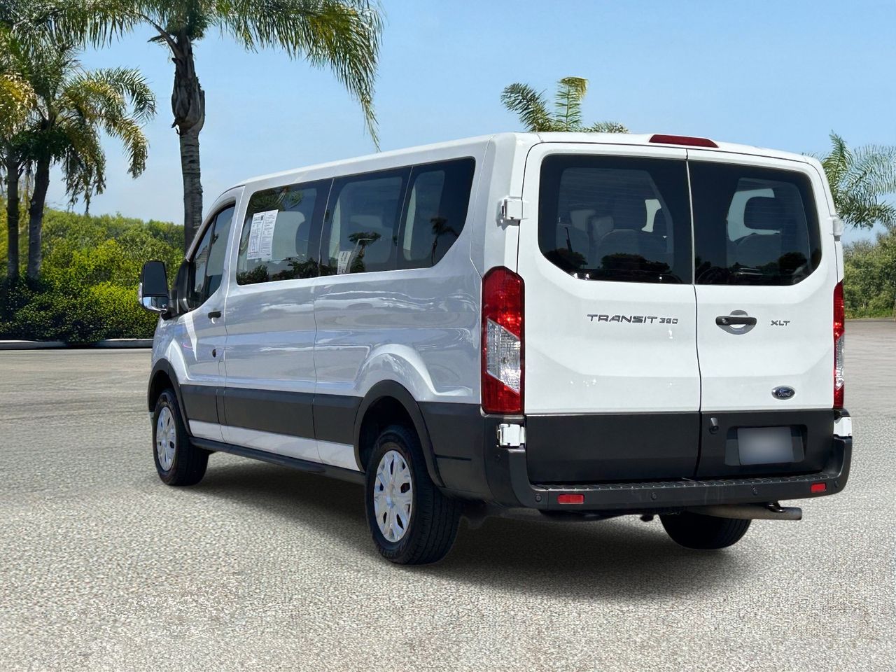 2023 Ford Transit-350 Passenger XLT photo 2