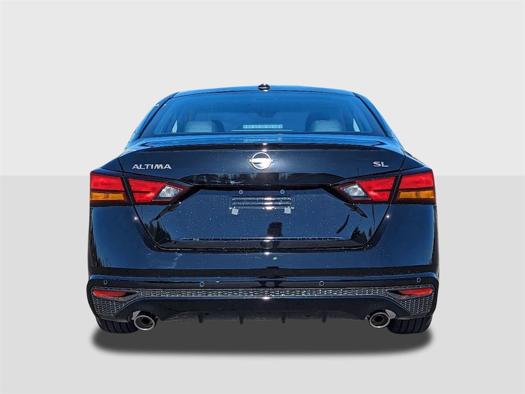 New 2025 Nissan Altima SL Sedan