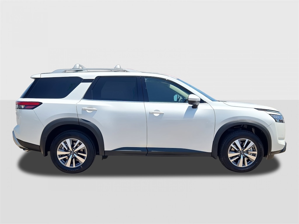 New 2025 Nissan Pathfinder SL SUV