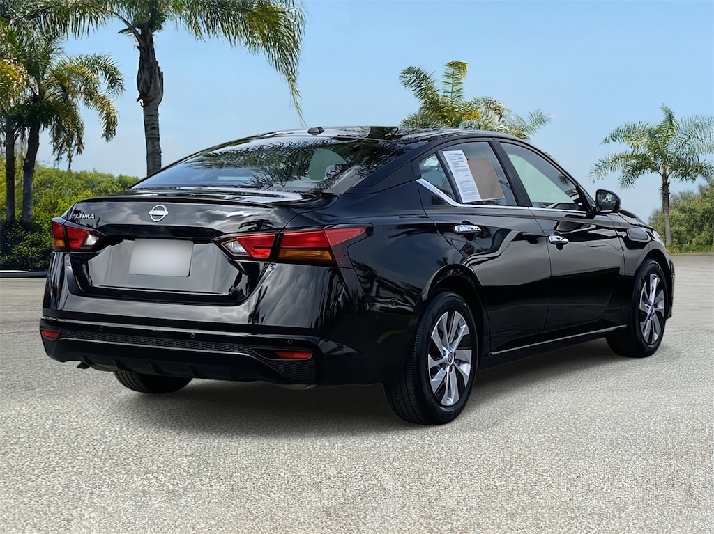 Certified 2025 Nissan Altima 2.5 S Sedan