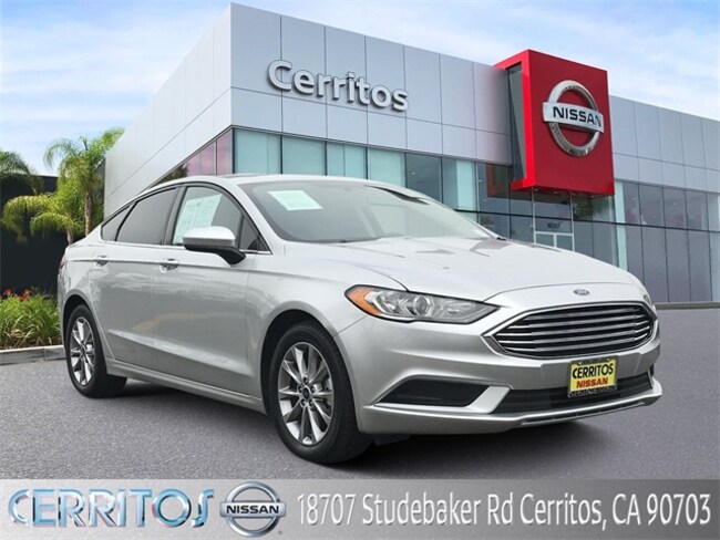 Used Ingot Silver 2017 Ford Fusion Se For Sale In Cerritos Ca