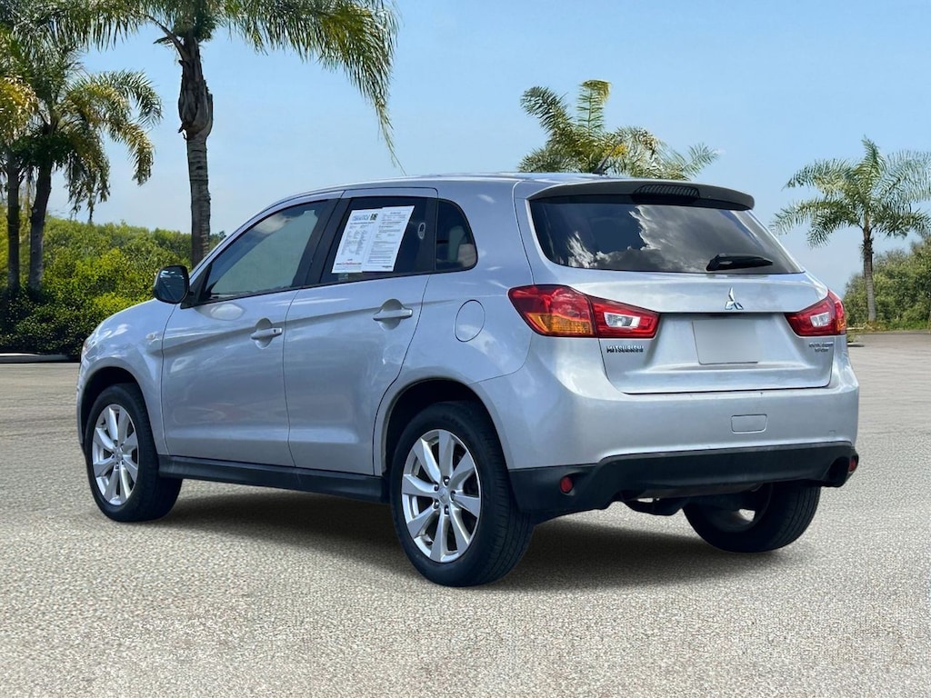 Used 2013 Mitsubishi Outlander Sport ES SUV