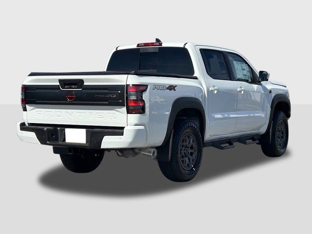 New 2026 Nissan Frontier PRO-4X w/R Package Truck Crew Cab
