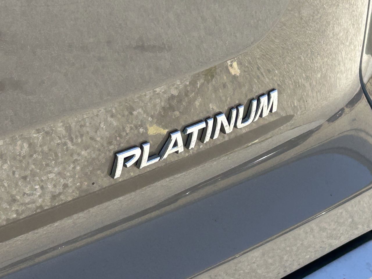 2024 Nissan Pathfinder Platinum photo 6