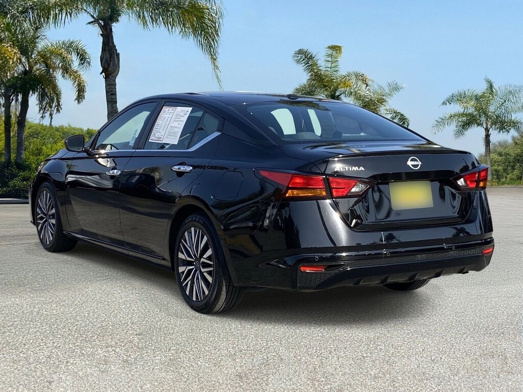 Certified 2024 Nissan