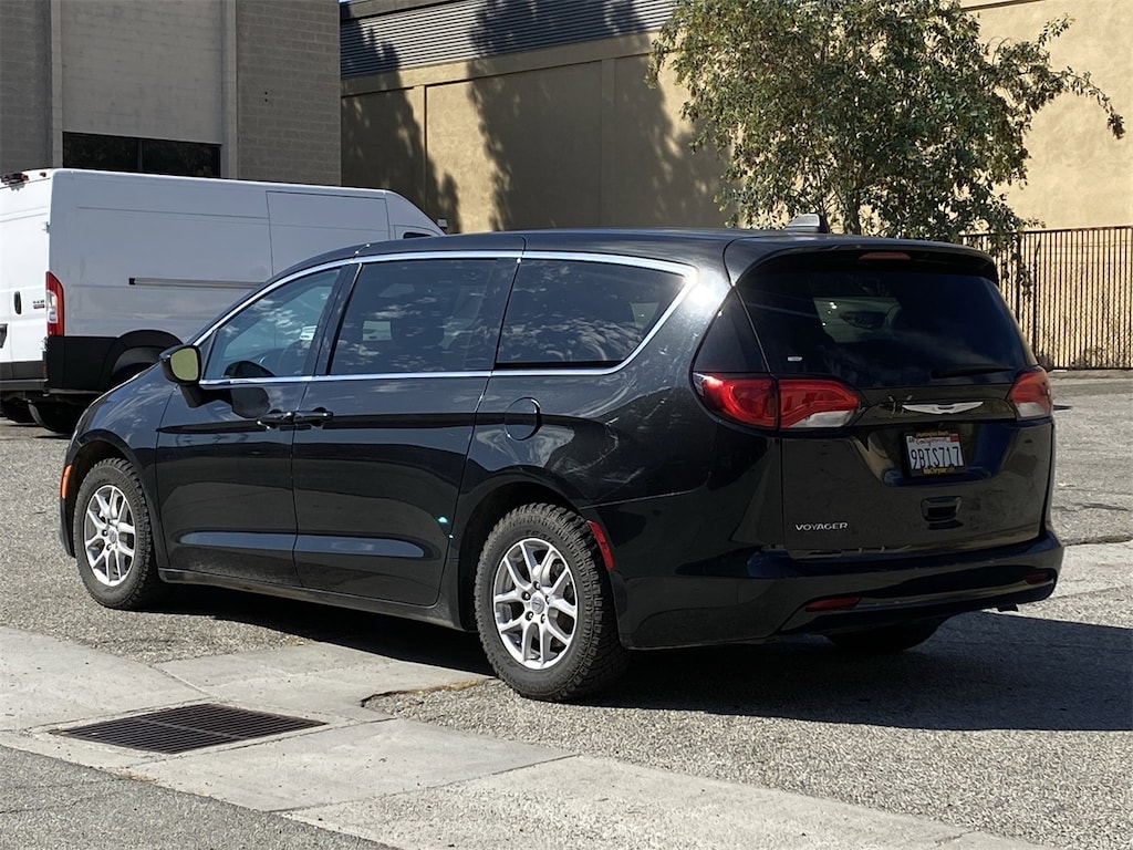Used 2022 Chrysler Voyager LX Van Passenger Van