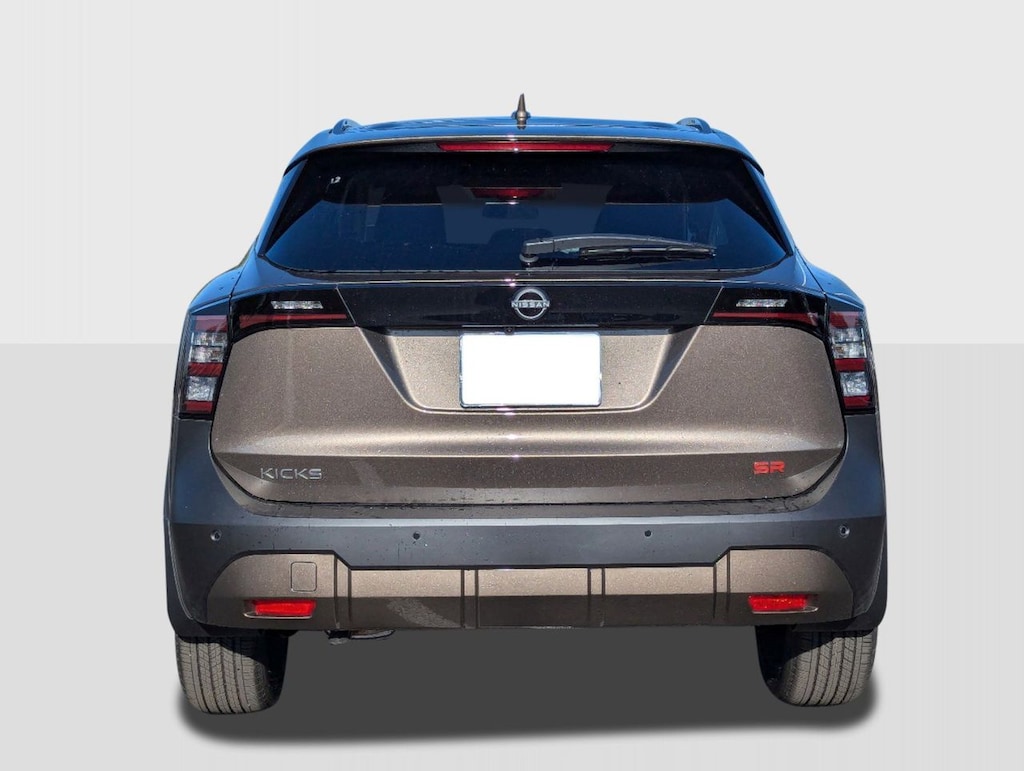 New 2026 Nissan Kicks SR SUV