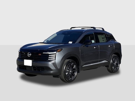 2026 Nissan Kicks SR SUV