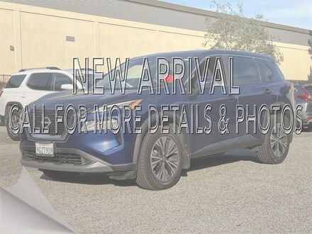 2023 Nissan Rogue SV SUV