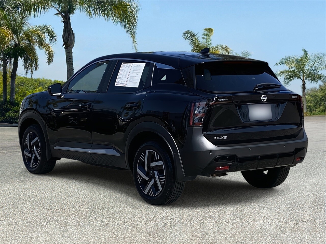 2025 Nissan Kicks SV photo 2