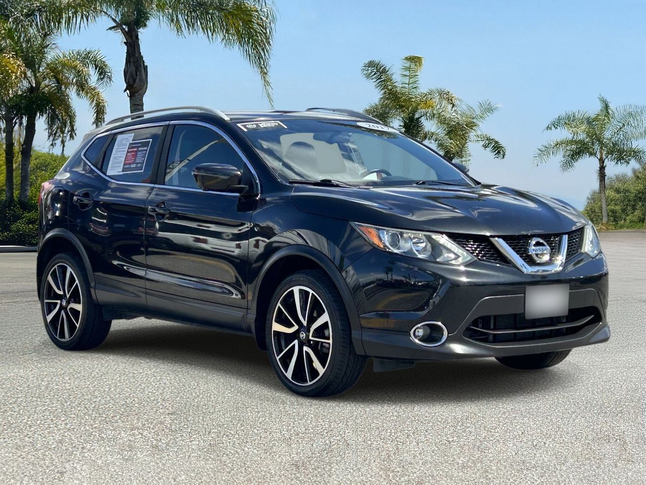 2017 Nissan Rogue Sport SL photo 5