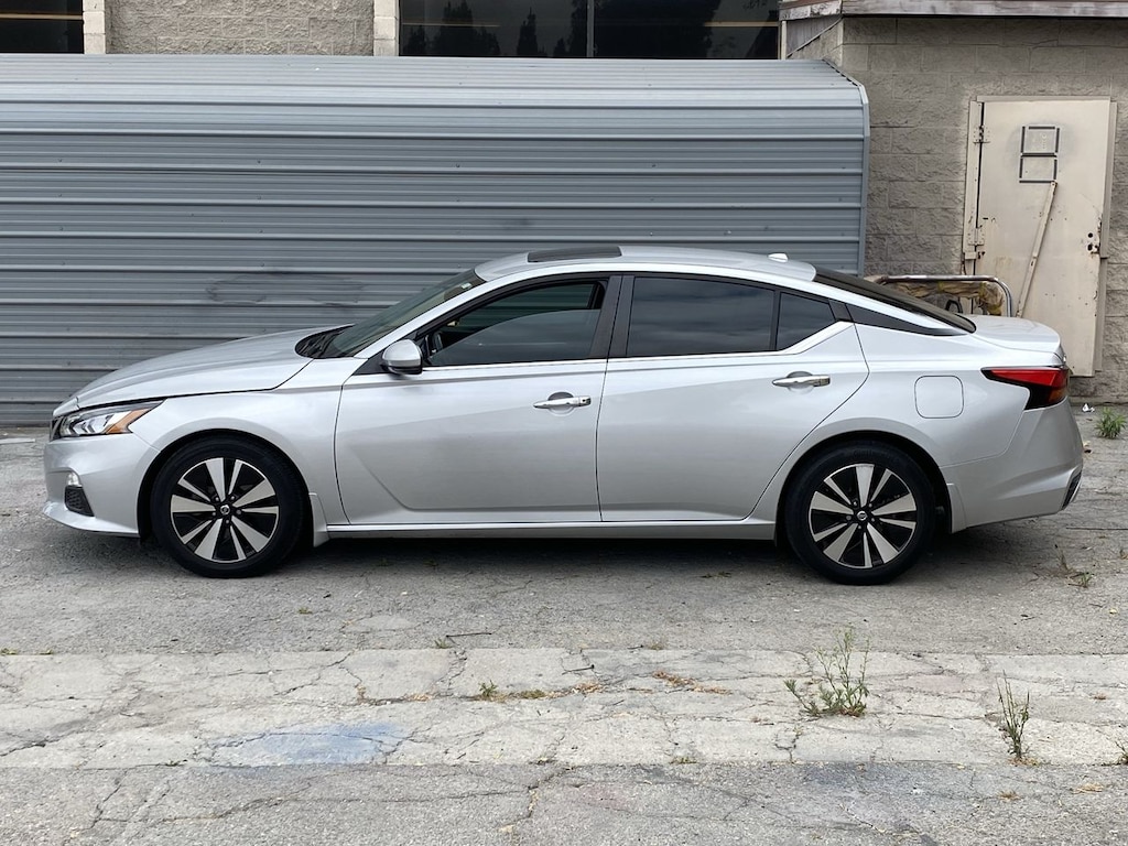 Certified 2021 Nissan Altima 2.5 SV Sedan