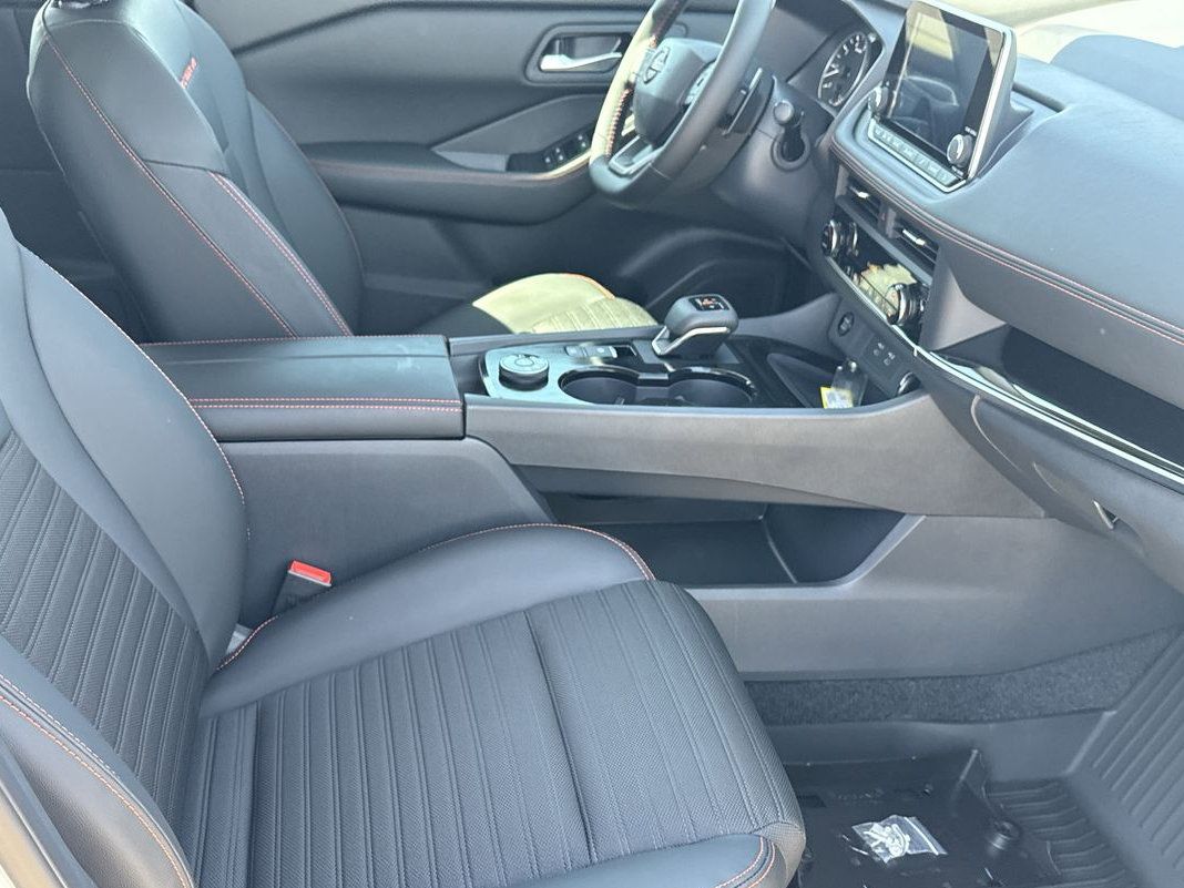 2026 Nissan Rogue Rock Creek - Photo 11