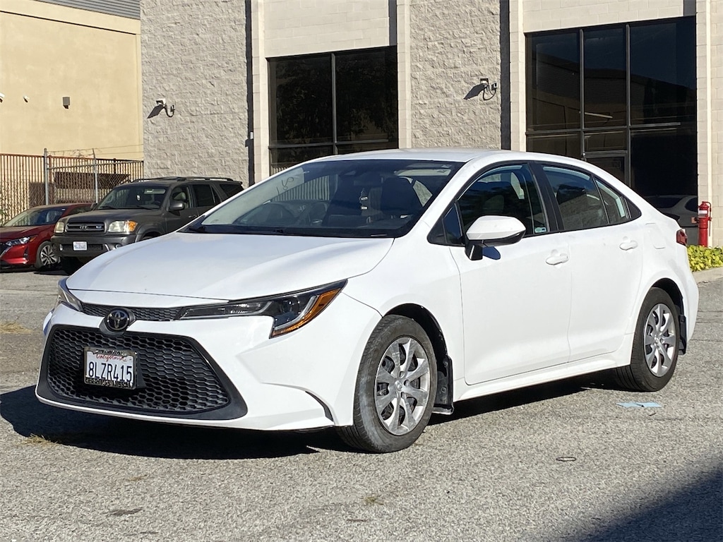 Used 2020 Toyota Corolla LE Sedan
