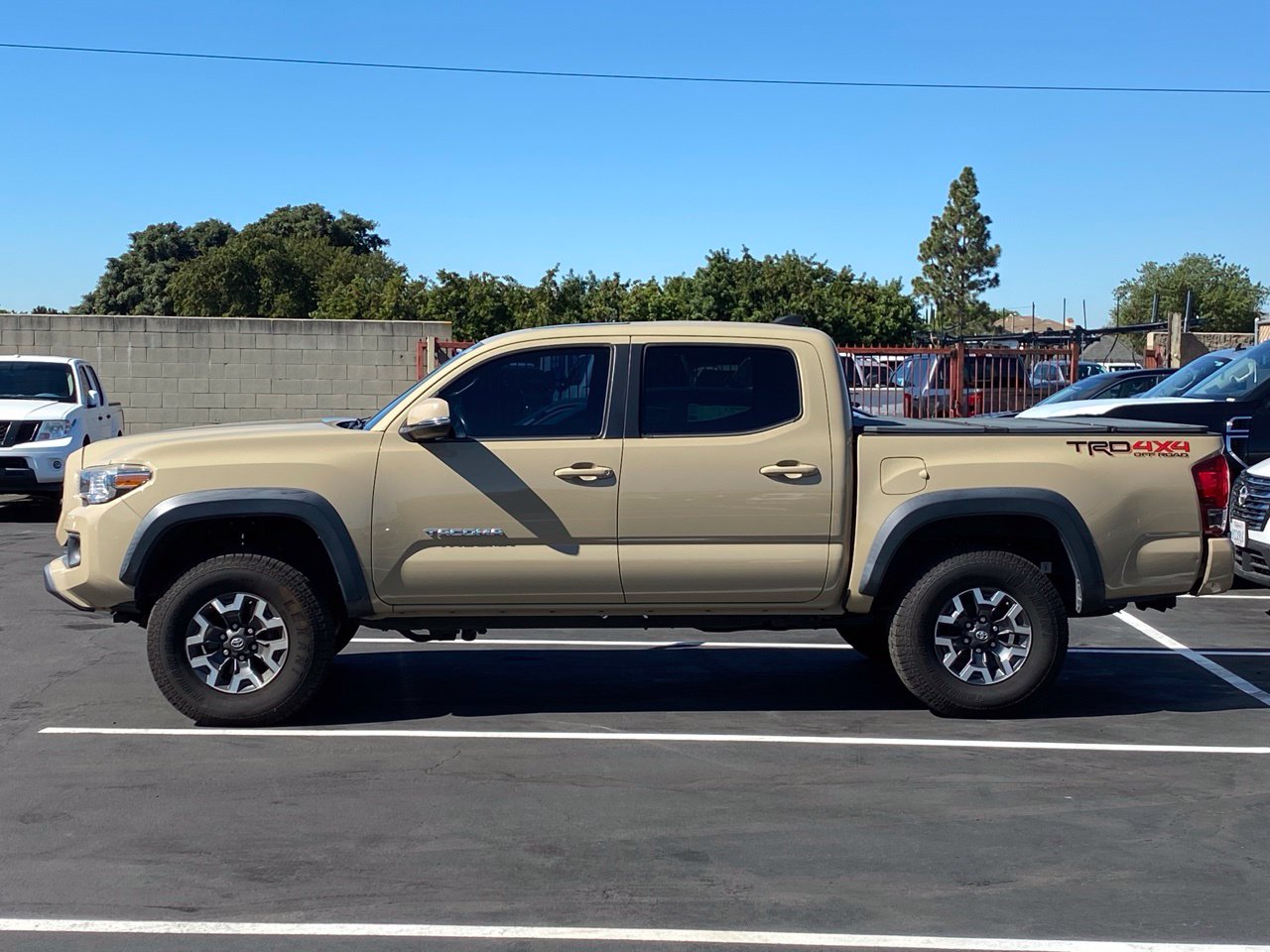 Used 2016 Toyota Tacoma TRD Off-Road Truck Double Cab