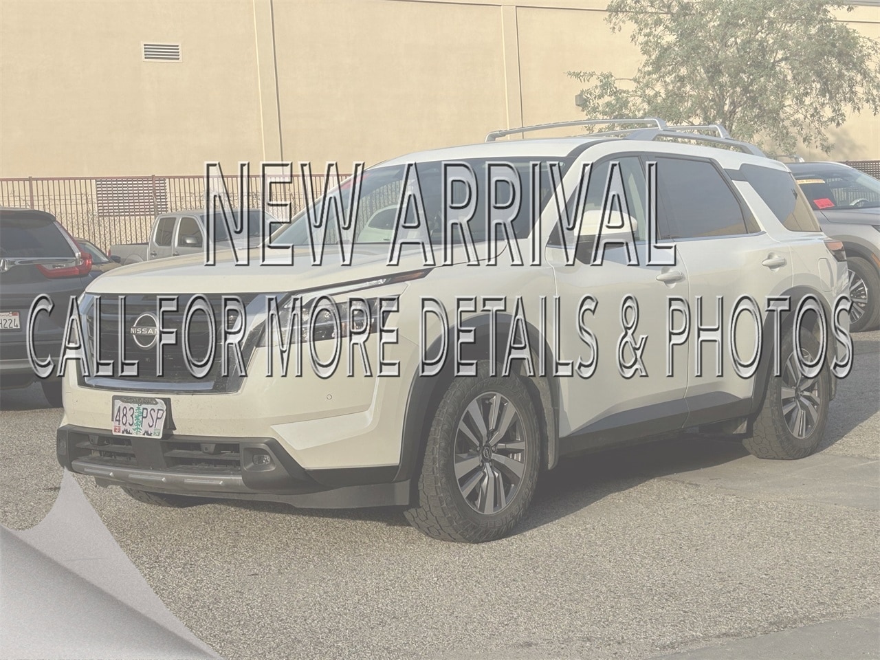 2023 Nissan Pathfinder SL