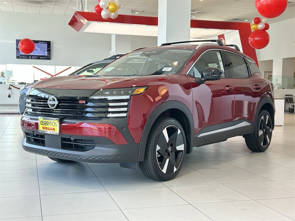 New 2026 Nissan Kicks SR SUV