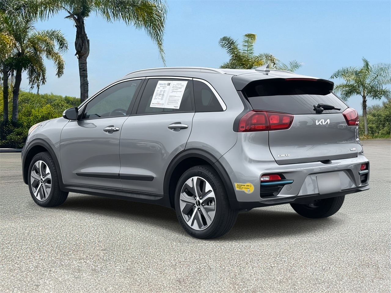 Used 2022 Kia Niro S with VIN KNDCC3LG5N5159928 for sale in Cerritos, CA