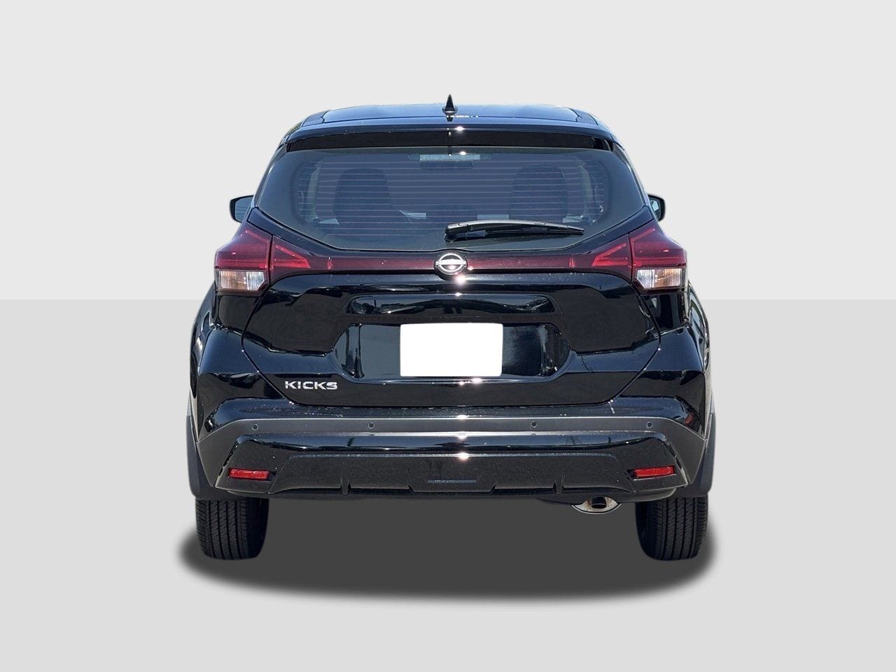 2025 Nissan KICKS PLAY Base - Photo 3