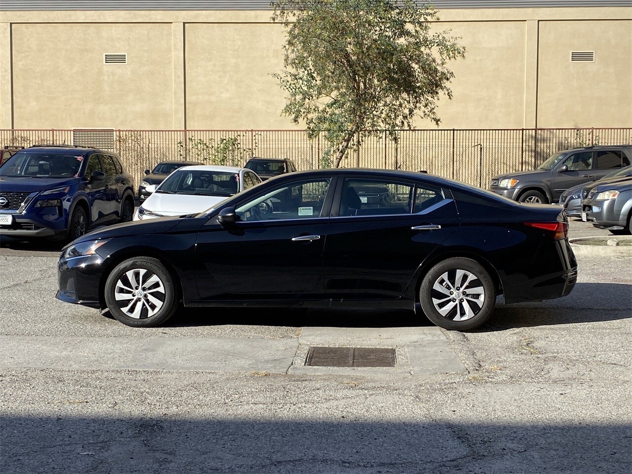 2025 Nissan Altima 2.5 S photo 2