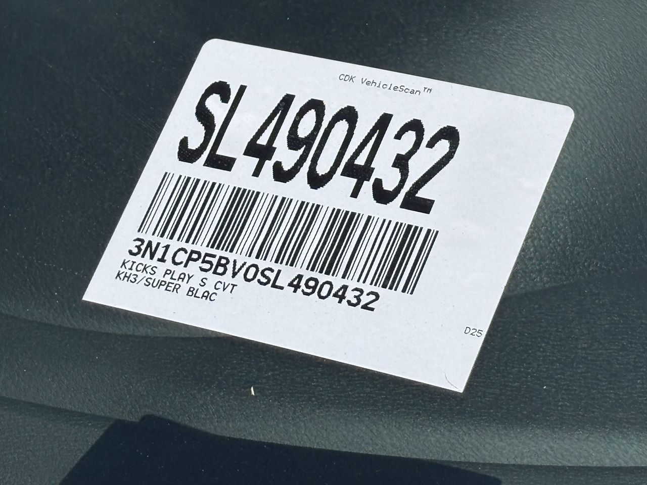 2025 Nissan KICKS PLAY Base - Photo 34