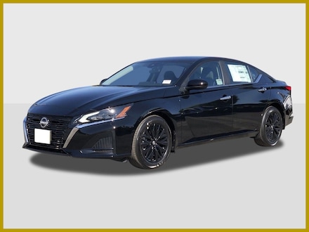 2025 Nissan Altima SV Sedan
