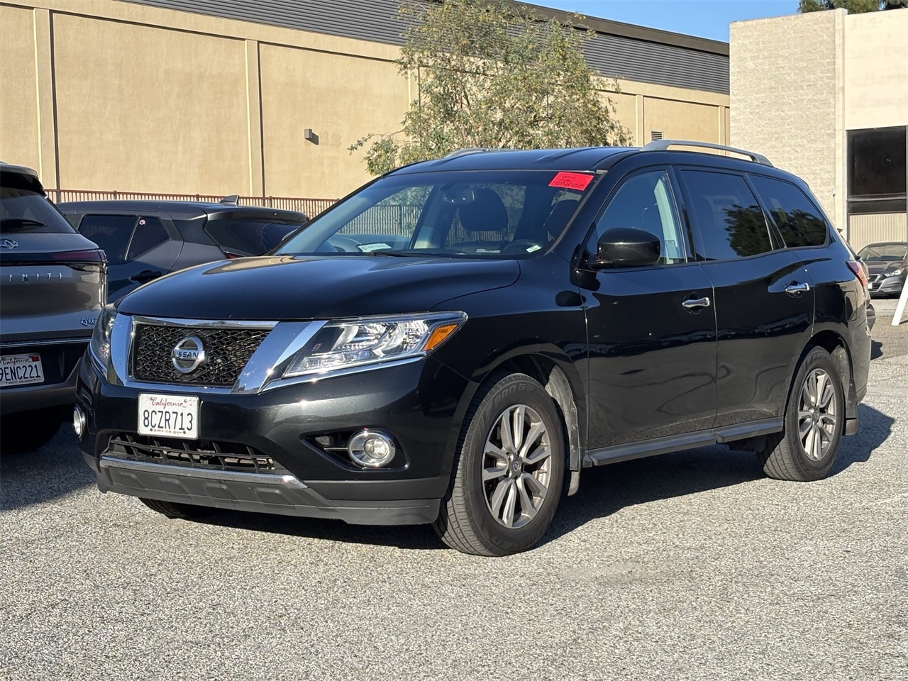 Used 2015 Nissan Pathfinder SV with VIN 5N1AR2MN8FC601560 for sale in Cerritos, CA