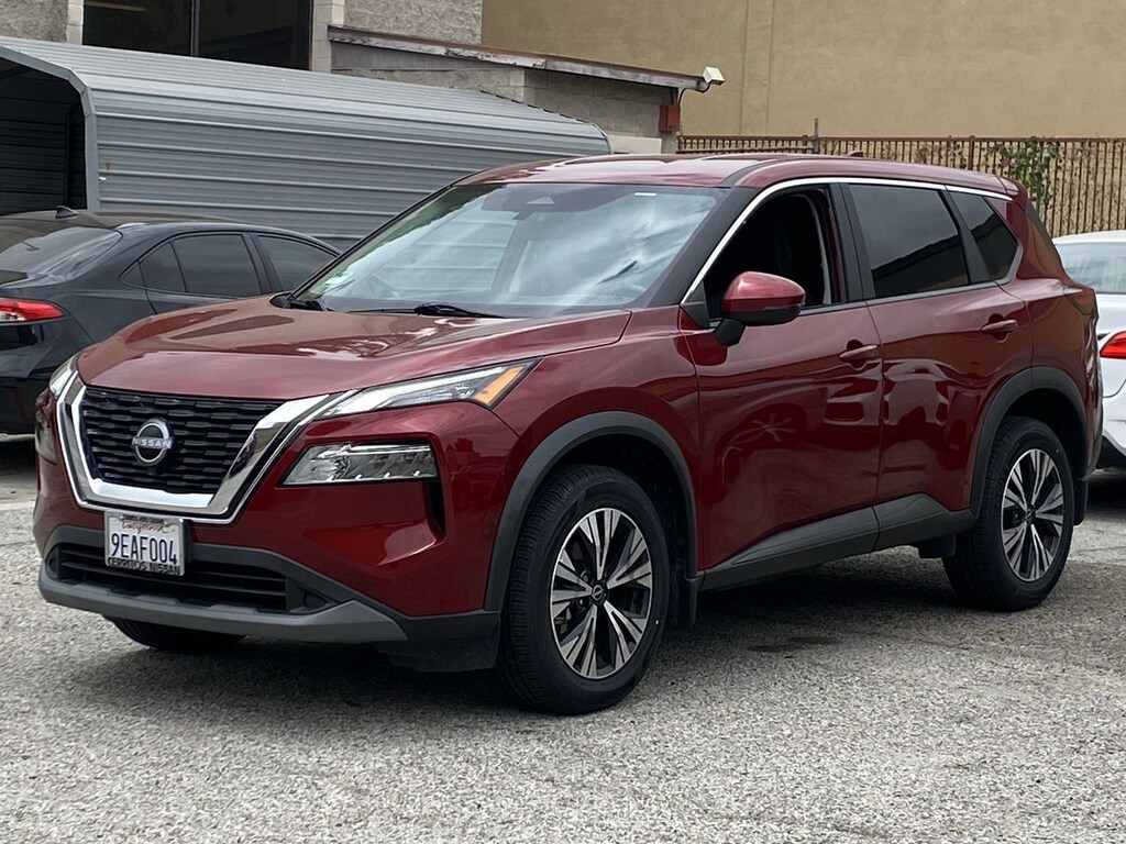 Certified 2023 Nissan
