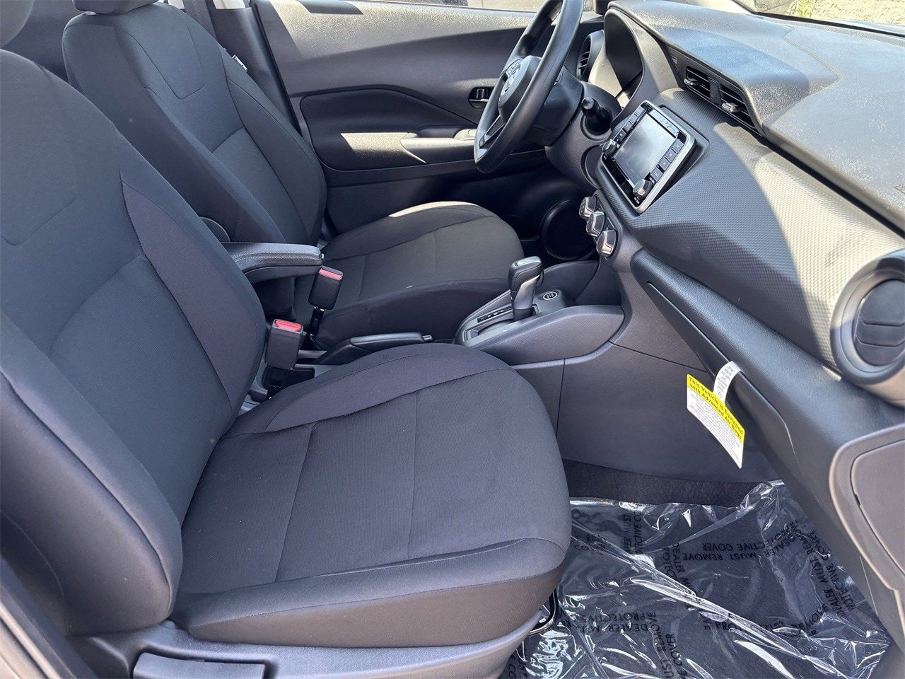 2025 Nissan KICKS PLAY Base - Photo 12