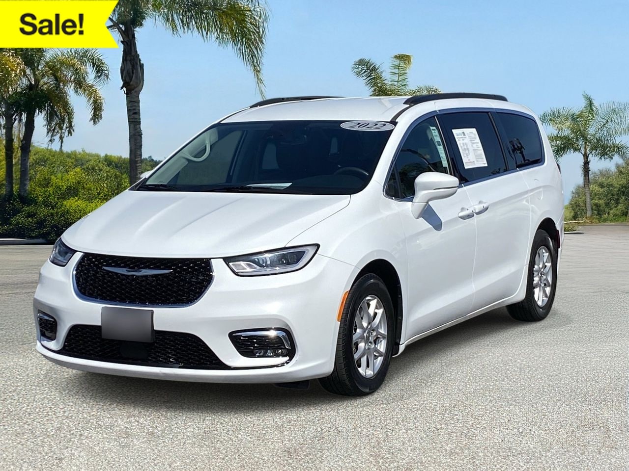 2022 Chrysler Pacifica Touring L's photo