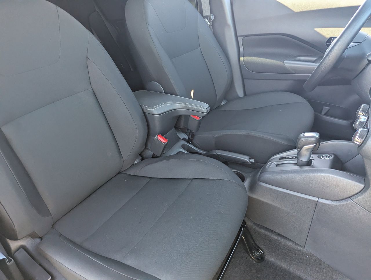 2025 Nissan KICKS PLAY Base - Photo 25