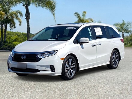 2023 Honda Odyssey Touring Van