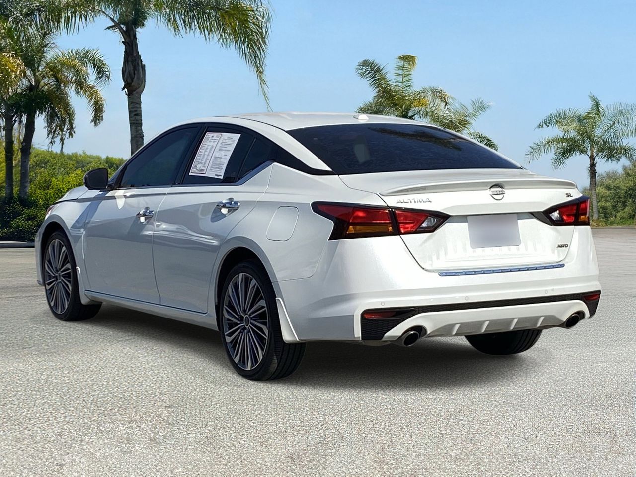 2023 Nissan Altima 2.5 SL photo 3