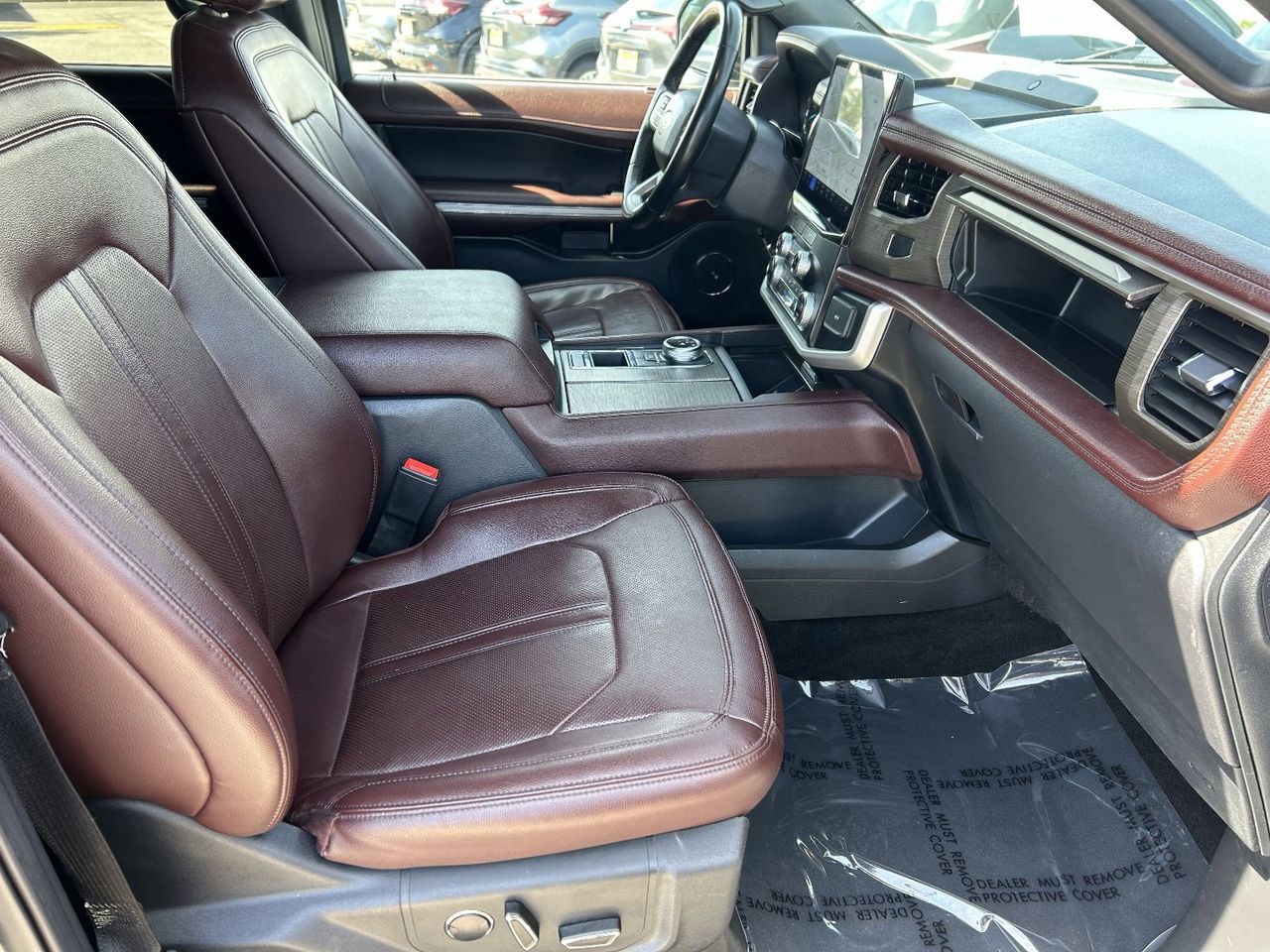 2023 Ford Expedition Limited photo 3