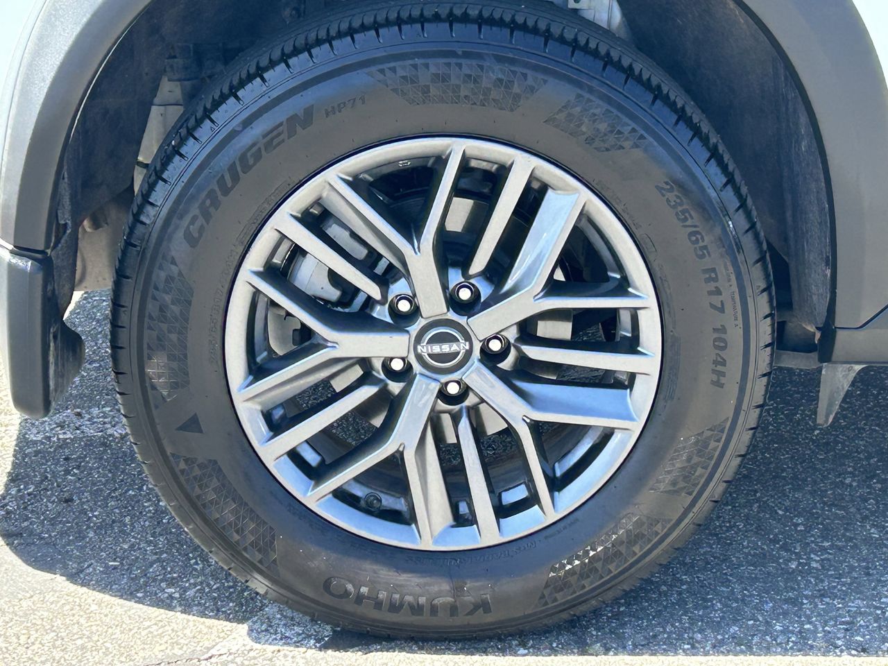 2025 Nissan Rogue S photo 3