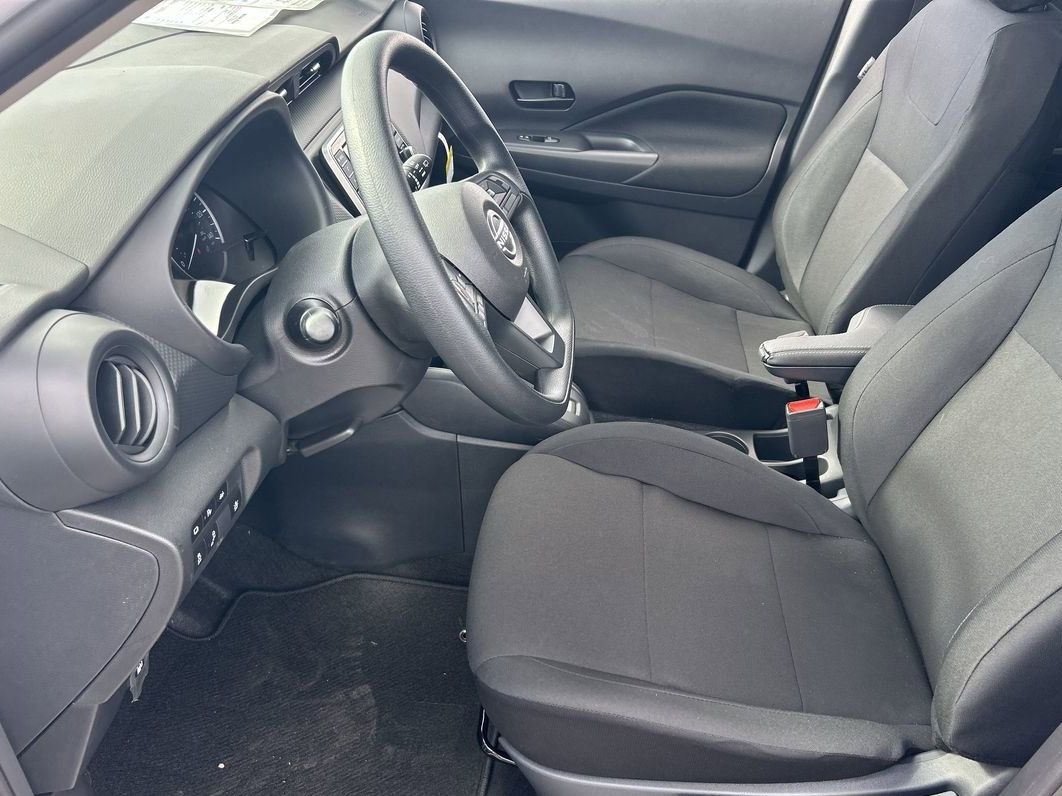 2025 Nissan KICKS PLAY Base - Photo 22