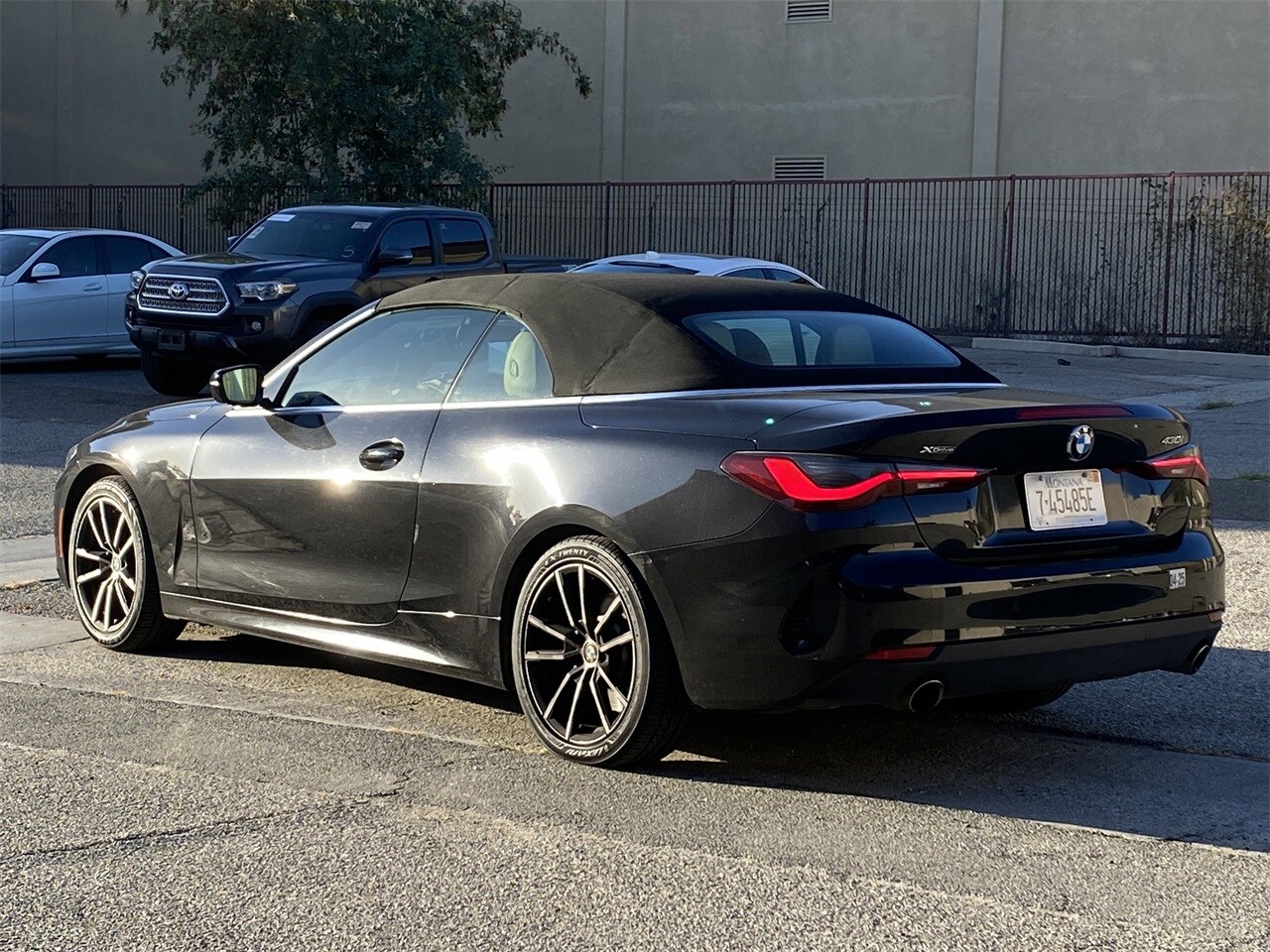 2022 Bmw 430i xDrive Convertible photo 4